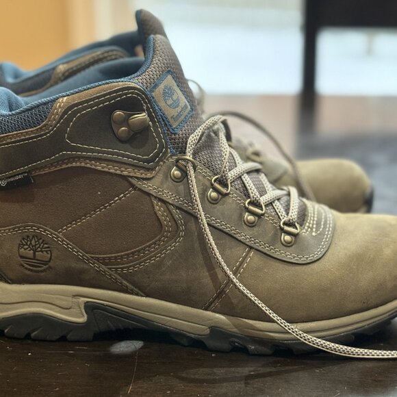 Timberland Women's Mt. Maddsen Mid WaterProof Hiking Boots – Grey/Olive - Picture 14 of 15